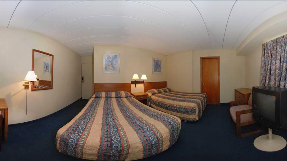 Rodeway Inn North Sandusky Buitenkant foto