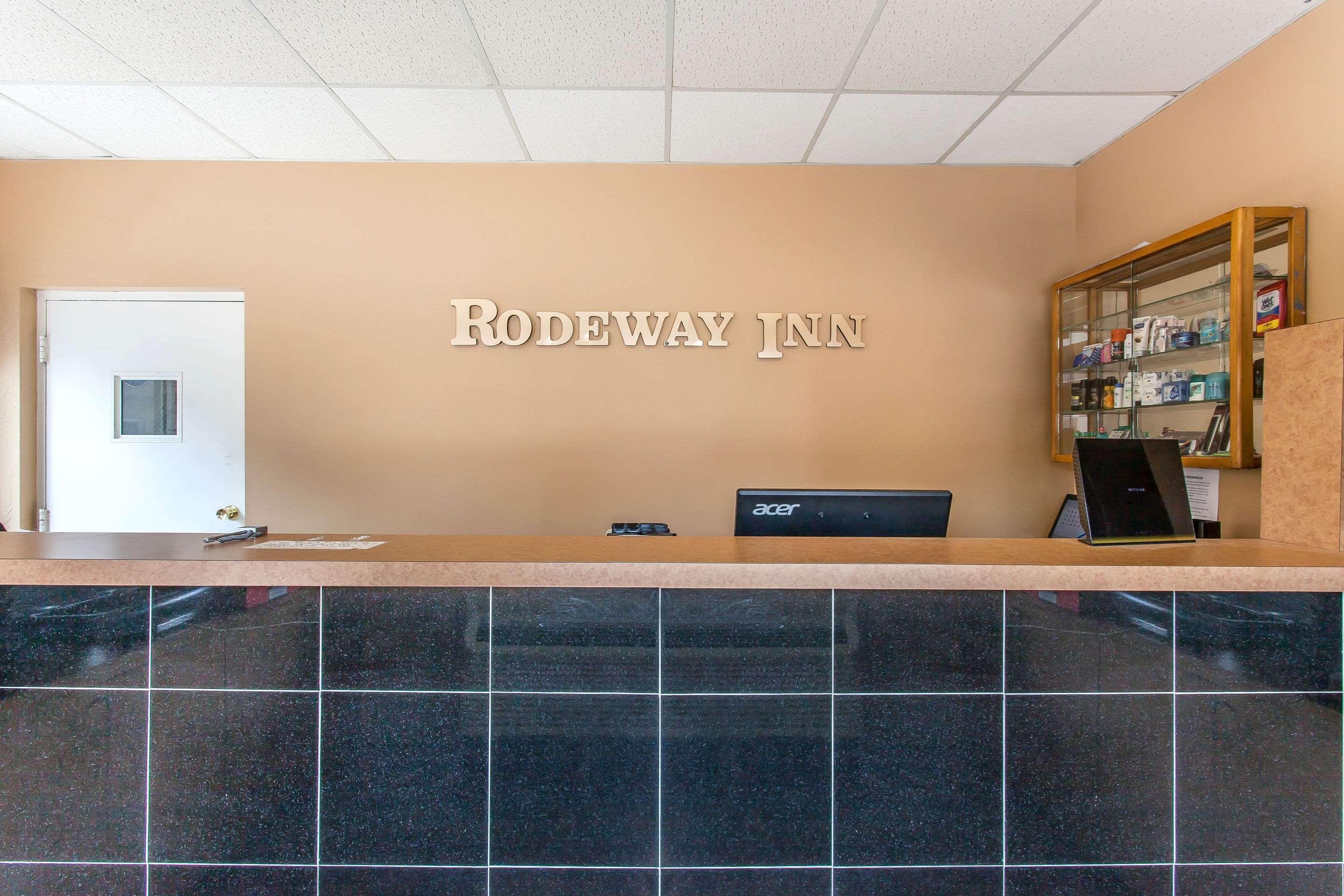 Rodeway Inn North Sandusky Buitenkant foto